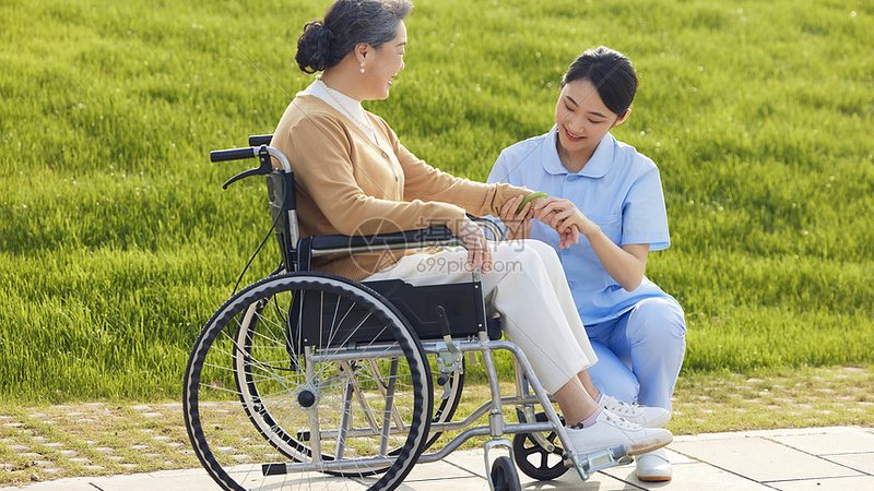 养老机构运营资质与标准：揭秘背后的秘密